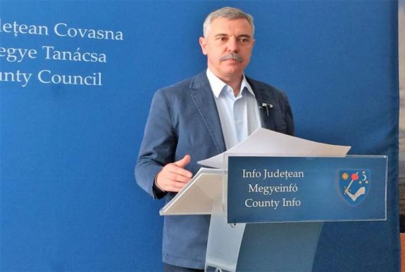 Bepanaszolták Tamás Sándor megyeelnököt