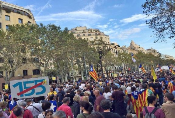 A spanyol szenátus bizottsága megszavazta a 155-ös cikk alkalmazását Katalóniában