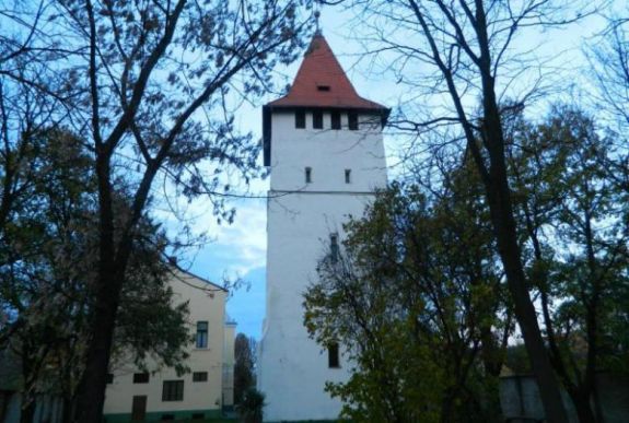 Felújítják az Arany-múzeumnak otthont adó Csonkatornyot