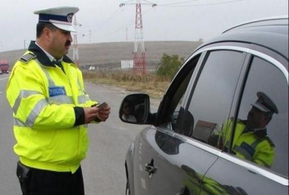 Közúti bírságok: mégsem nő január elsejétől a büntetőpont értéke