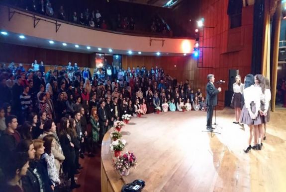 A tantárgyversenyeken dicséretben részesülő tanulóknak is jár ösztöndíj