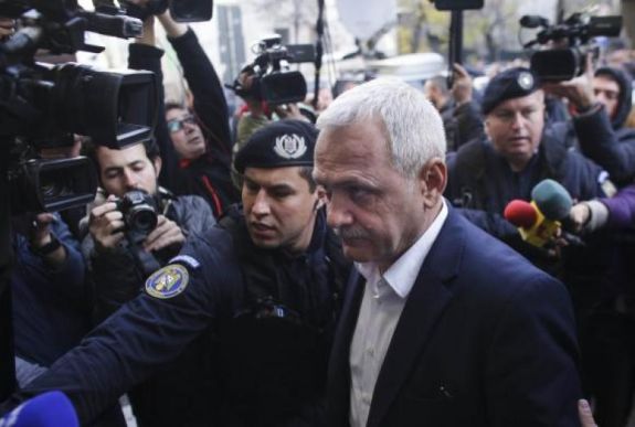 Nem oldották fel a Liviu Dragnea ellen elrendelt vagyonzárt