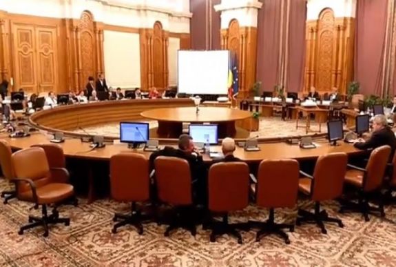 Mozart Rekviemje csendült fel az igazságszolgáltatást tárgyaló bizottsági ülés alatt