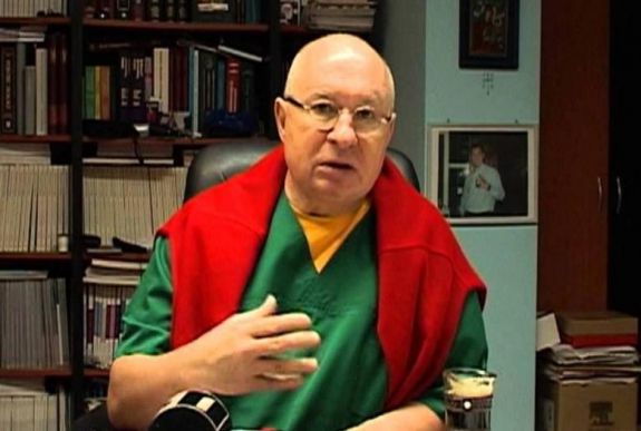 A volt egészségügyi miniszter szerint sokan tudtak a milliókat sikkasztó orvos ügyeiről