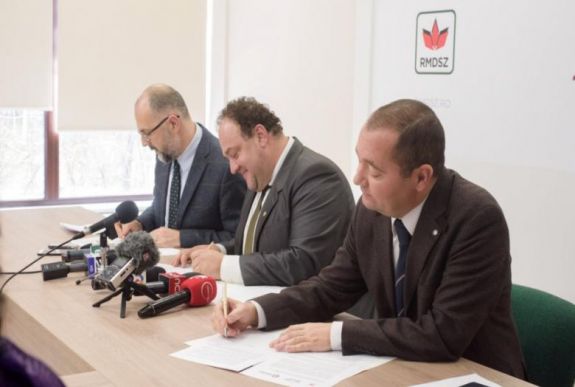 Autonómia-egység centenáriumi évben: összehangoltan lép fel az RMDSZ, az MPP és az EMNP