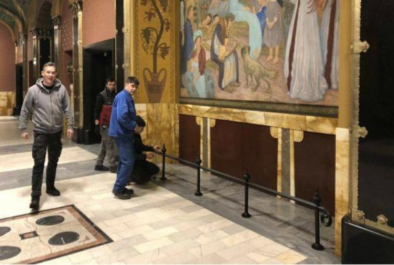 Szépül a marosvásárhelyi Kultúrpalota: újabb eredeti részletet rekonstruáltak