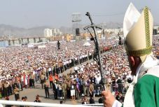 Milliós tömeg volt a pápa miséjén Limában