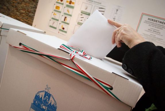 Több mint 45 ezren kérték már, hogy nemzetiségi listára szavazhassanak Magyarországon