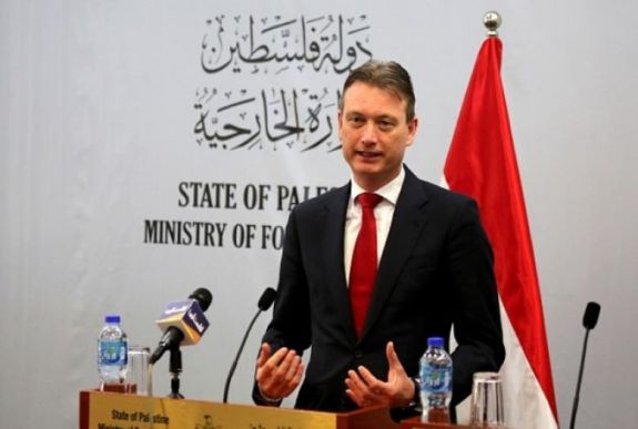 Hollandia hivatalosan visszahívja törökországi nagykövetét