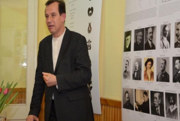 A Minority Safepack célja a tagállamok számára kötelező kisebbségvédelmi szabályok kialakítása