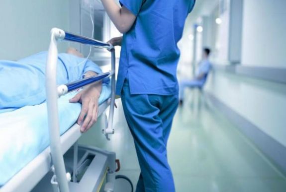 FRISSÍTVE - 57-re nőtt az influenza áldozatainak száma Romániában