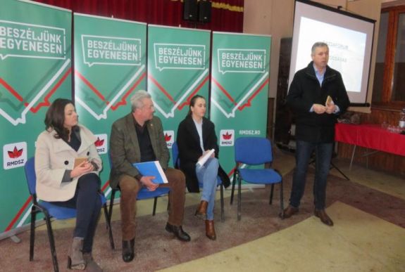Beszéljünk egyenesen! Gazdafórum-sorozatot indított az RMDSZ