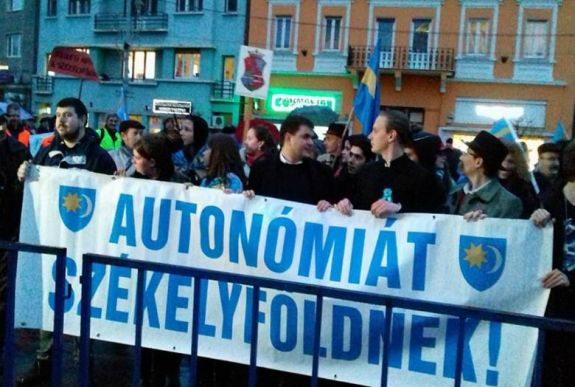 Végéhez közeledik a székelyföldi autonómiatervezet közvitája