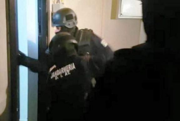 Kiterjedt embercsempész-hálózatra csaptak le Temes és Arad megyében