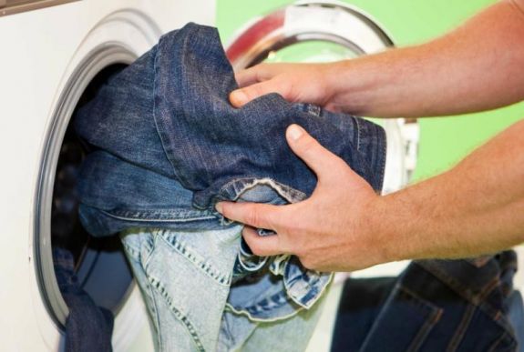 Ilyen gyakran kell a farmert mosni