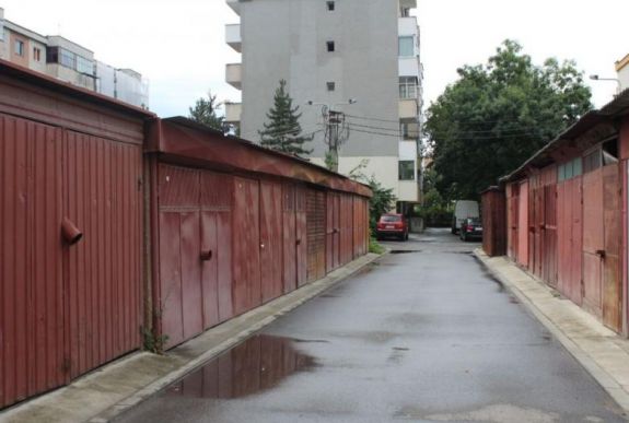 Kolozsváron sok olyan garázs van, amely többe kerül egy autónál
