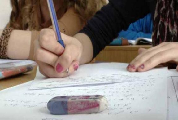 A tanárok bojkottjával kezdődött meg hétfőn a próbaérettségi