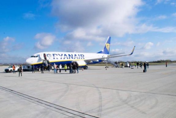 Hivatalos: az összes külföldi járat megszűnik a nagyváradi repülőtérről