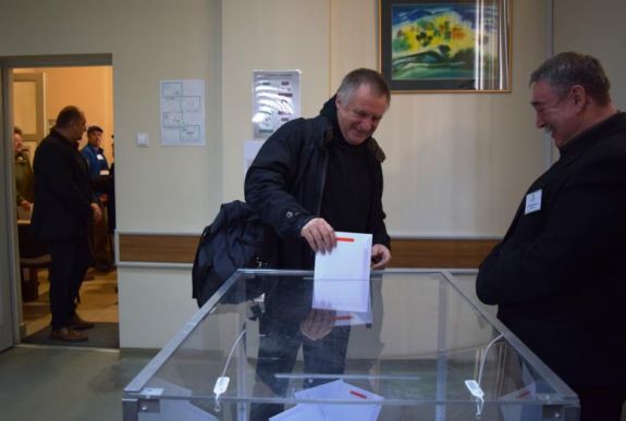 Egyházi személyiségek és politikusok adták le szavazatukat Csíkszeredában