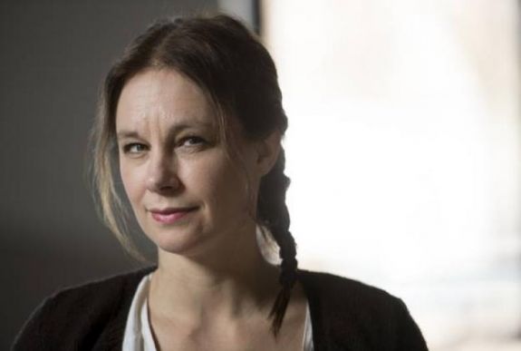 A Svéd Akadémia újabb tagja távozik az irdodalmi Nobel-díj-botrány miatt