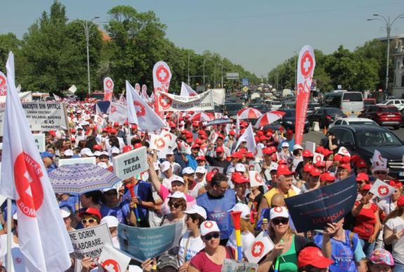 Jövő héten ismét terítékre kerül az egészégügyben dolgozók fizetésemelése