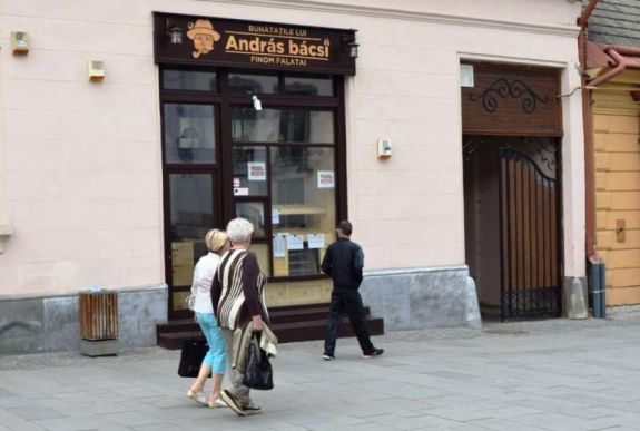 Keserű falatok: a csíkszeredai András bácsinál nem akarnak magyarul beszélni