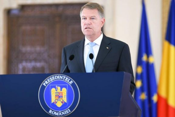 Megbírságolta Klaus Johannist az Országos Diszkriminációellenes Tanács