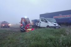 Súlyosan megsérült három nő a Hunyad megyei balesetben