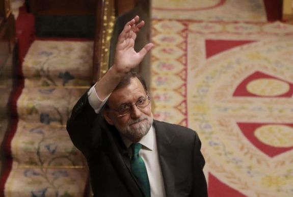 Spanyolország: a politikával is felhagy a bukott miniszterelnök