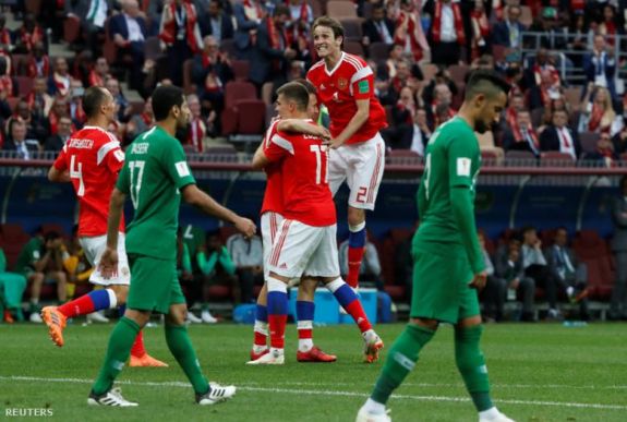 A házigazdák sima győzelmével kezdődött az oroszországi labdarúgó-világbajnokság