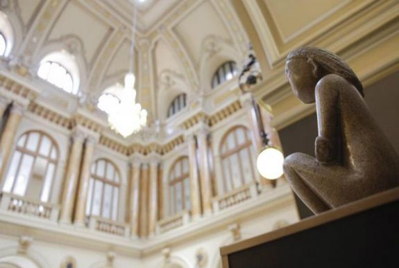 Nem volt pénz a biztosításra, elszállították a múzeumból A Föld bölcsességét