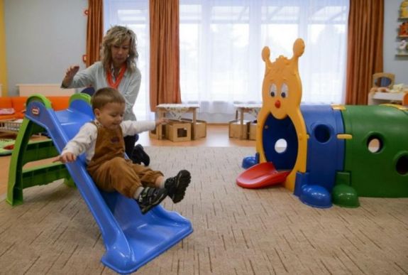 FRISSÍTVE - Nagy a bölcsődehiány: módosulhatnak a kritériumok Kolozsváron
