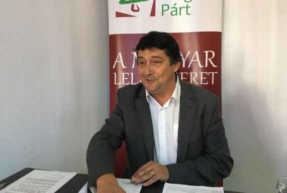 Autonómiatervezet: a nagyhatalmak támogatását kérte Kulcsár-Terza József a párbeszéd elkezdéséhez 