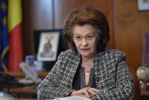 Nyári házi feladatot kaptak a bírák a legfelsőbb bíróság elnökétől