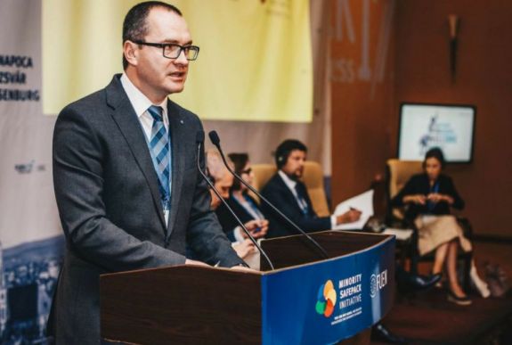 Aggasztja az RMDSZ-t, ahogyan az államfő kifogásolta a tanügyi törvény módosításait