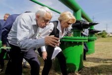 FRISSÍTVE - Miniszter a sertéspestis kiirtásáról: „olyan munka, mint Auschwitzban”