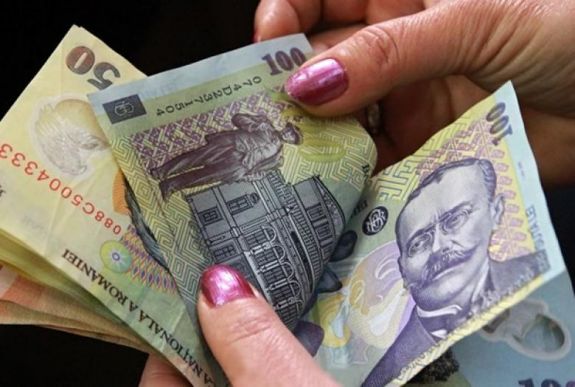 Szakszervezeti vezető: a nők nyugdíja 30 százalékkal kisebb lesz a férfiakénál