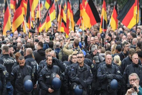 Megerősödött a német AfD a chemnitzi tüntetések nyomán