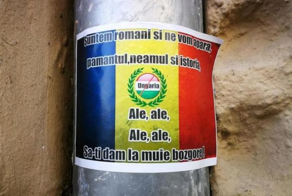 Döntött az ügyészség a Nagyváradon megjelent magyarellenes falragaszokról