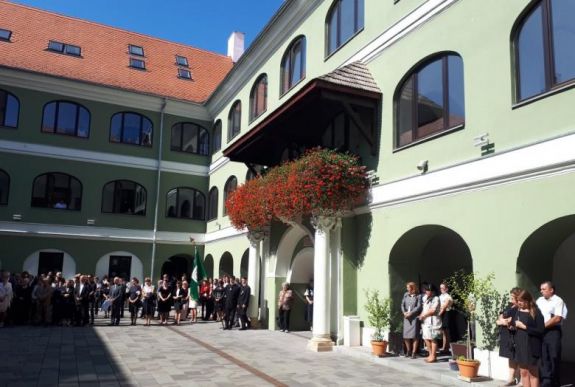 Átadták a Kolozsvári Református Kollégium megújult épületét