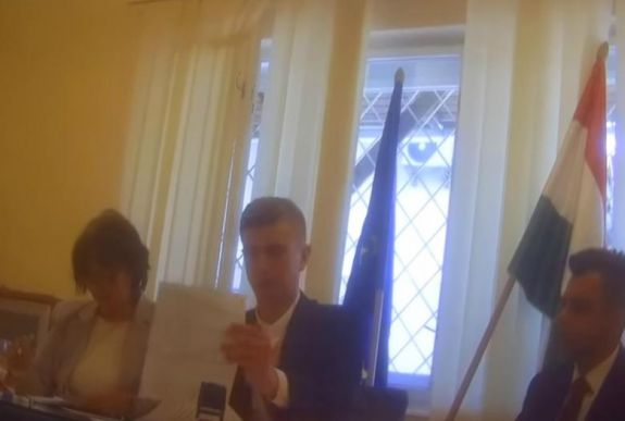 Durva támadást intézett a kárpátaljai kettős állampolgárok ellen az ukrán külügyminiszter