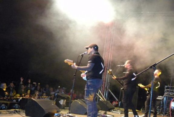 Nehezen viselte a Republic Cipő elvesztését – az Aradi Magyar Napokon buliztunk