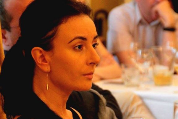 Roxana Tudor, Csíkszeredában élő olténiai nő a magyar nyelvről: olyan, mint egy simogatás