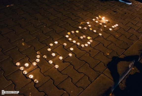 MOGYE: az egyetemegyesítés ellen tiltakoztak a tanévnyitón