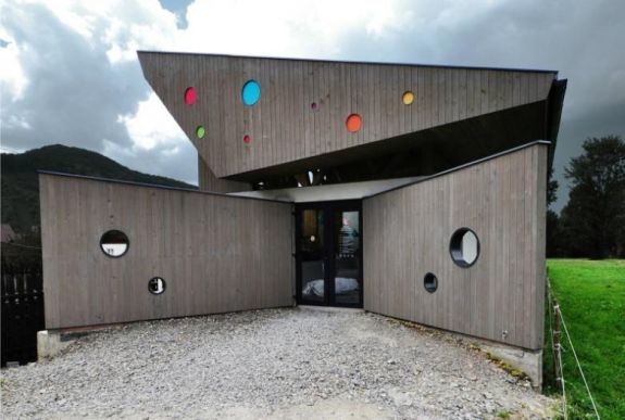 Architectura. 6: vándorkiállításon a székelyföldi építészek legjobb munkái