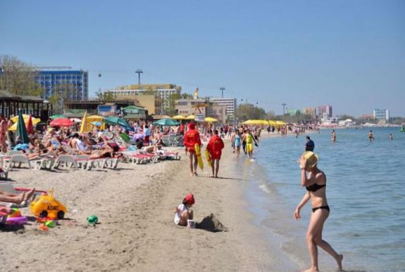 Olcsóbban nyaralunk? Csökken a turisztikai szolgáltatások áfája