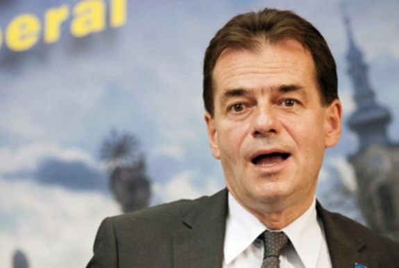 Furcsállja a PNL elnöke a párttársai bírálatát