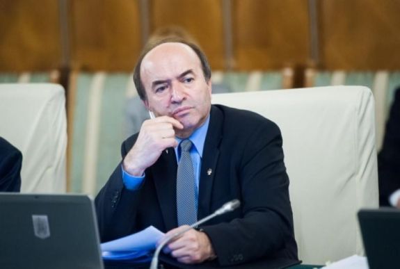 FRISSÍTVE - Hivatalos: módosultak a módosított igazságügyi törvények