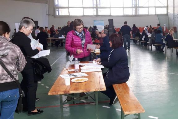 Egy évig megvonják a szociális segélyt attól, aki visszautasít egy álláslehetőséget