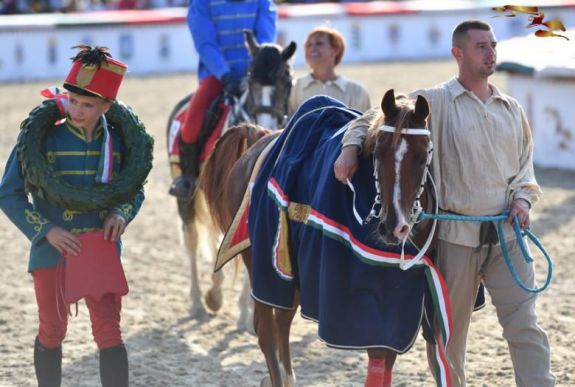 Doppingolt lóval nyerte a Kishuszár Vágtát Sepsiszentgyörgy lovasa